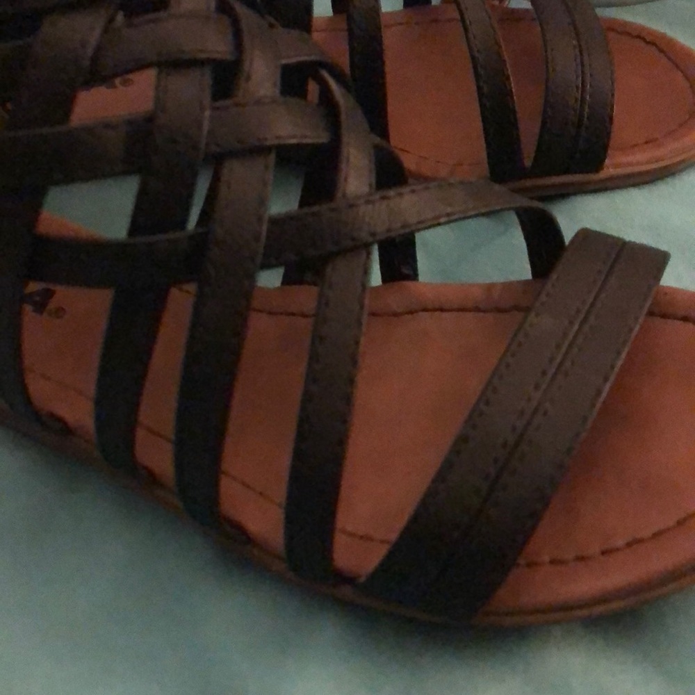 SANDALS - Picture 2 of 2